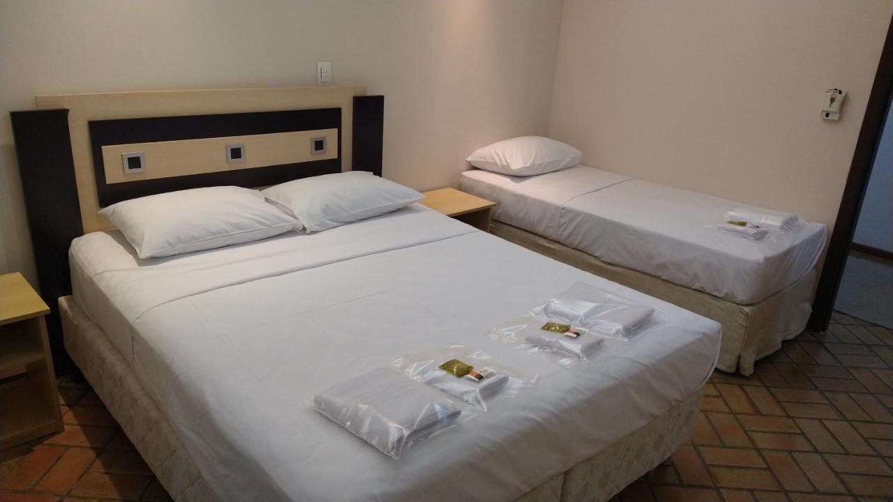 Hotel Tropeiro Da Lapa Lapa  Экстерьер фото